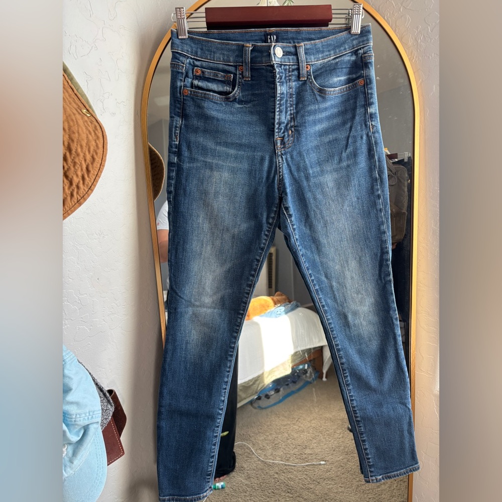 Gap True Skinny Jeans